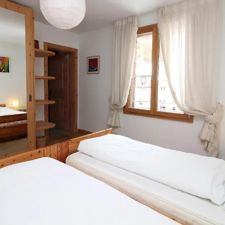 Apartment Chalavus *