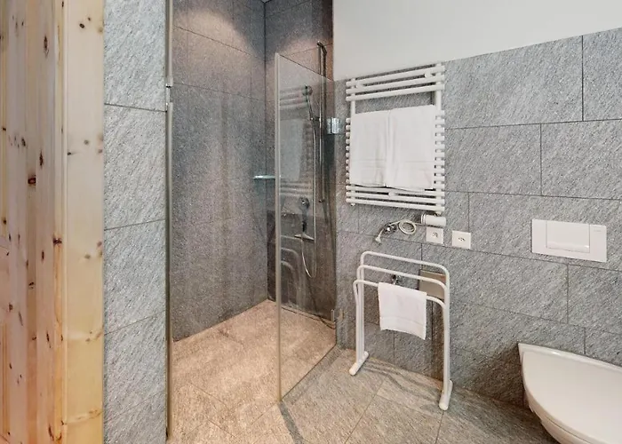 Apartamento Chalavus São Moritz